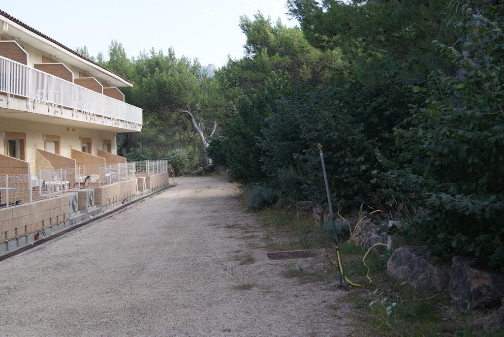 Appart'Hotel Les Rochers Auriol Bagian luar foto