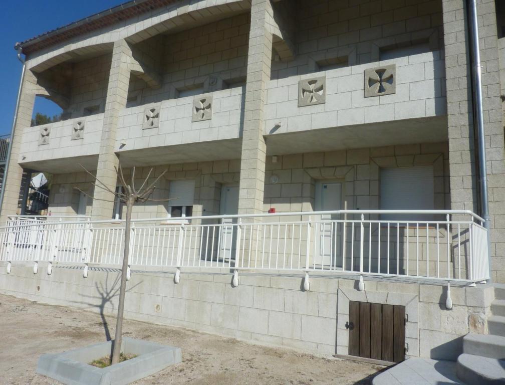 Appart'Hotel Les Rochers Auriol Bagian luar foto