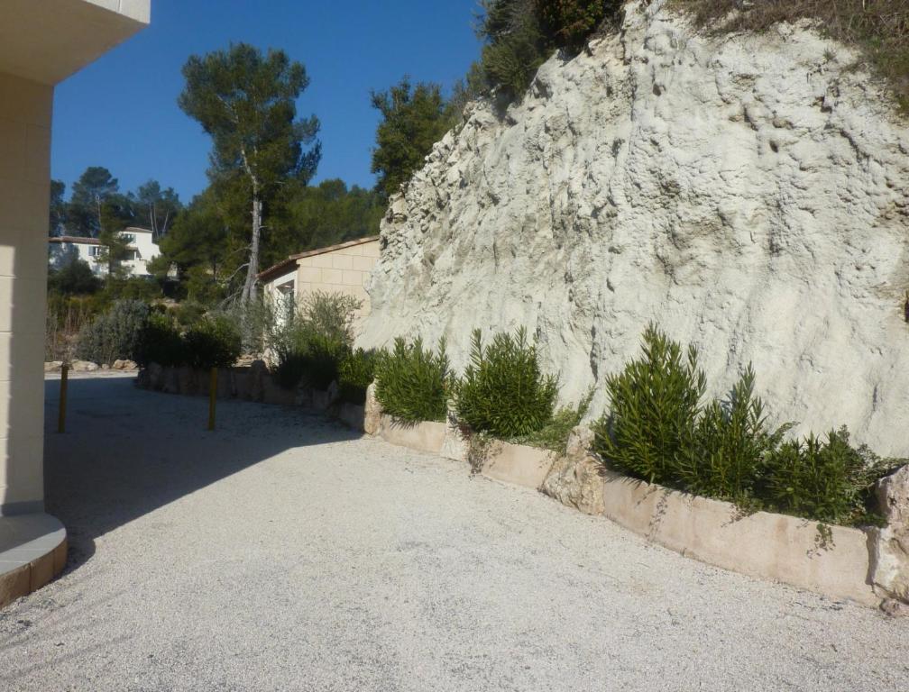 Appart'Hotel Les Rochers Auriol Bagian luar foto