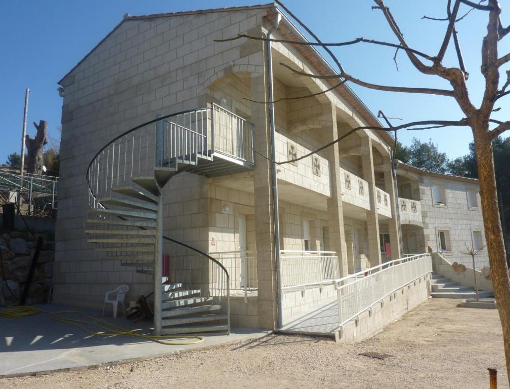 Appart'Hotel Les Rochers Auriol Bagian luar foto