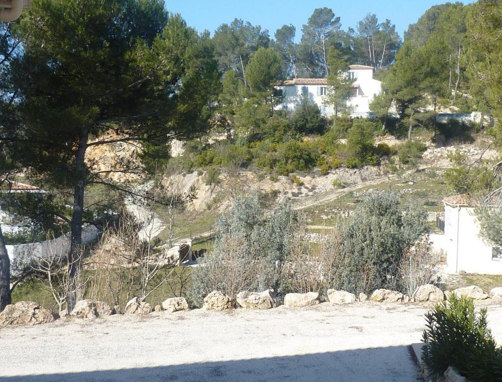 Appart'Hotel Les Rochers Auriol Bagian luar foto