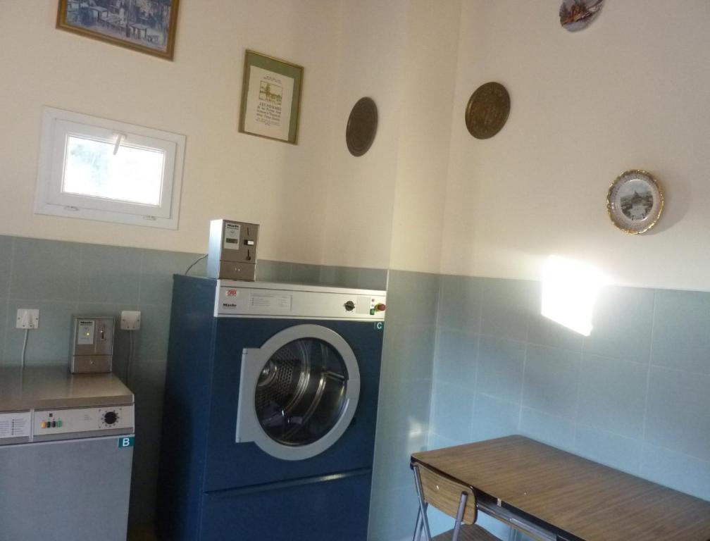 Appart'Hotel Les Rochers Auriol Bagian luar foto