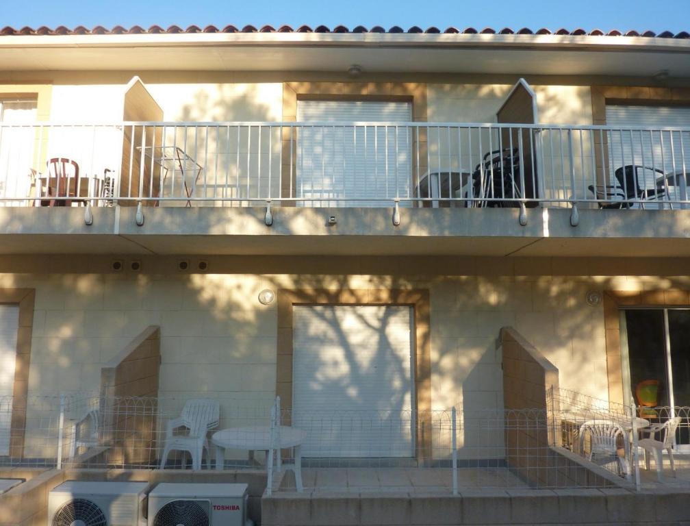 Appart'Hotel Les Rochers Auriol Bagian luar foto
