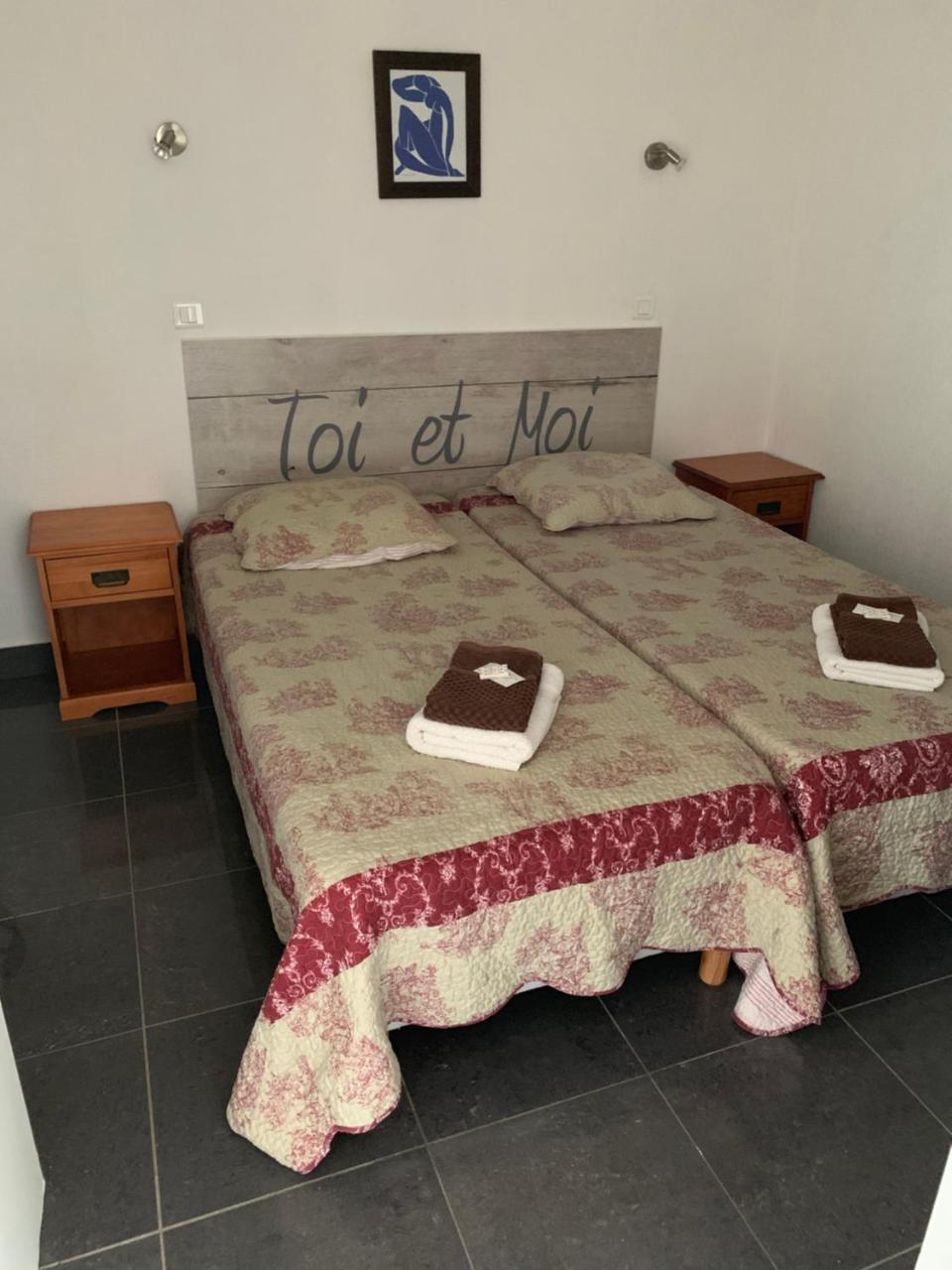 Appart'Hotel Les Rochers Auriol Bagian luar foto