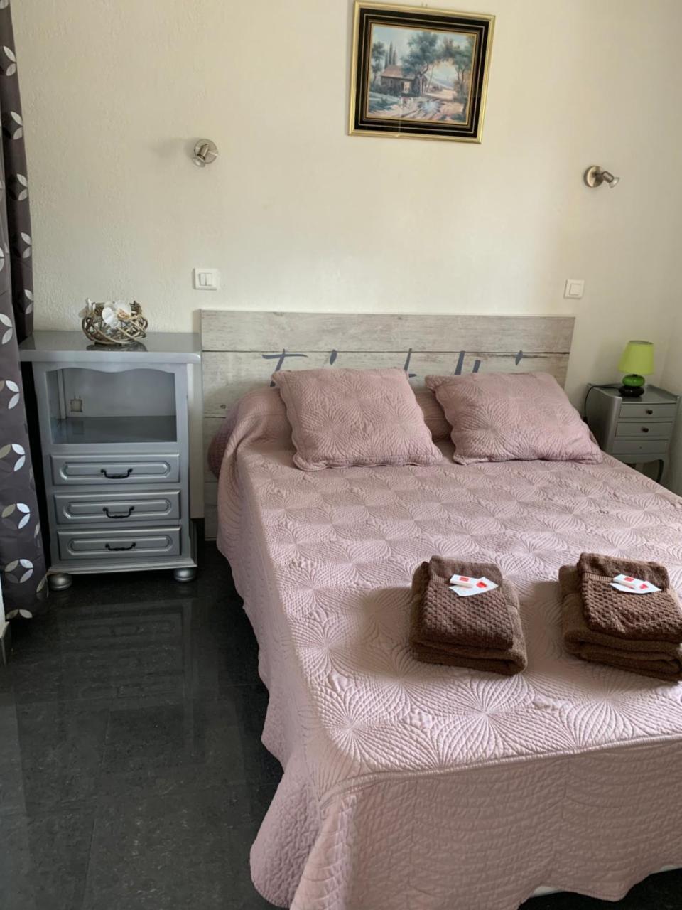 Appart'Hotel Les Rochers Auriol Bagian luar foto