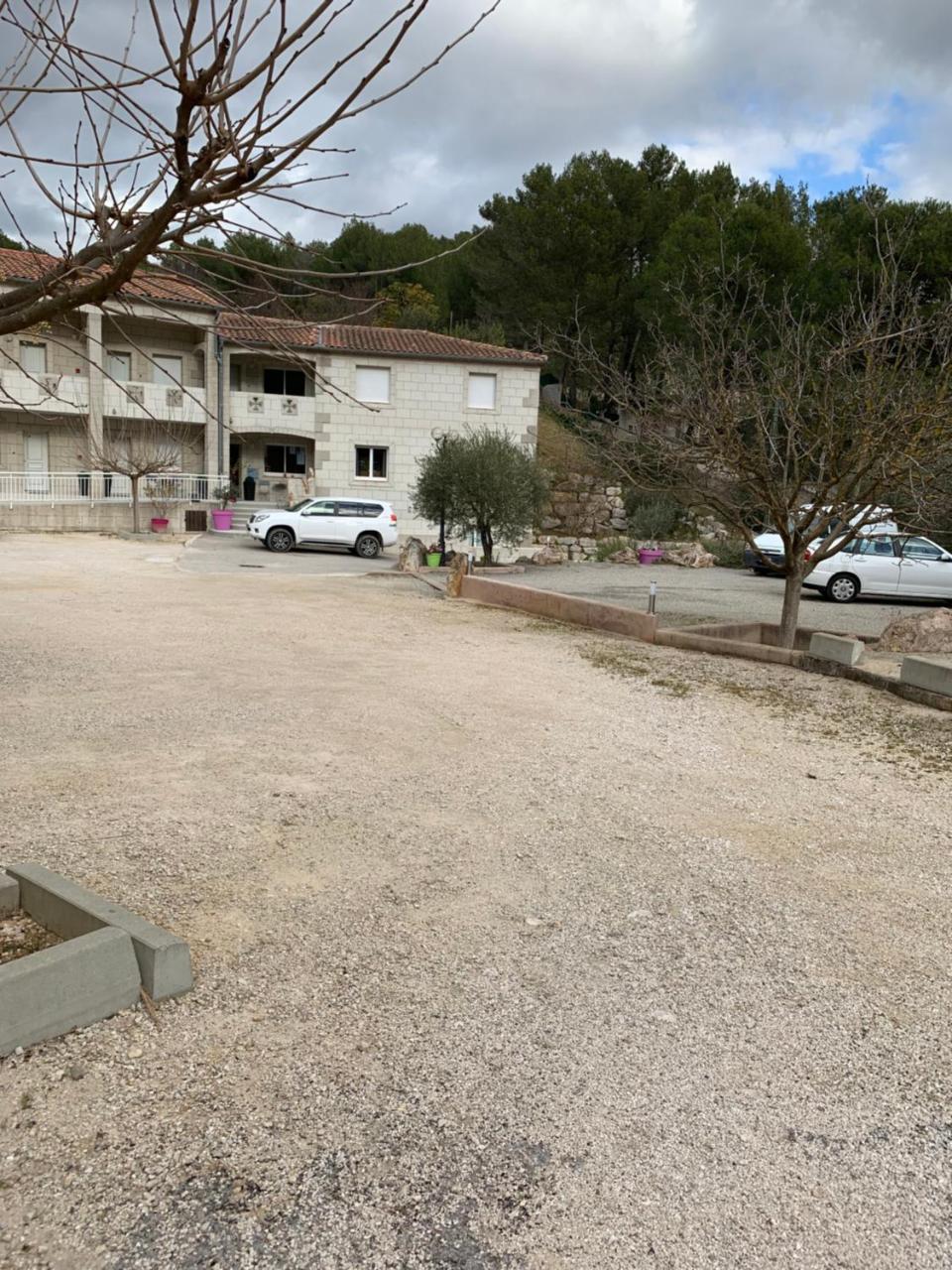 Appart'Hotel Les Rochers Auriol Bagian luar foto